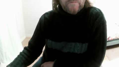 Snapshot of saltimbanquier chatting on March 11, 7:26 am Saltimbanquier Salt ou Banquier online show from March 11, 7:26 am