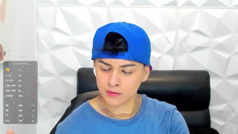 Sam online show from November 12, 2:34 pm