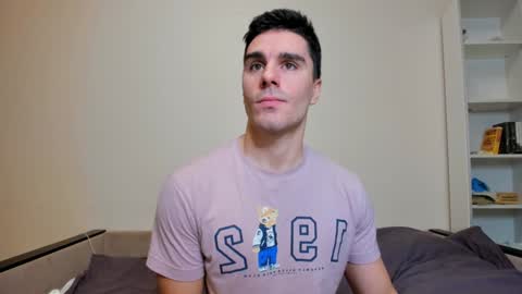 Snapshot of sam_huston18 chatting on January 12, 2:14 am BACK IN 2 WEEKS online show from January 12, 2:14 am