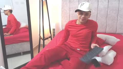 sam_tnt9 online show from February 25, 2:34 am