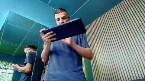 Snapshot of sam_vega_ chatting on September 10, 7:23 pm Sam Vega online show from September 10, 7:23 pm