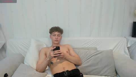 Sam online show from September 11, 2:27 pm