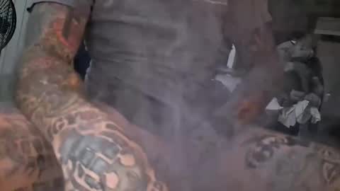 samboiamtho online show from March 5, 8:43 am