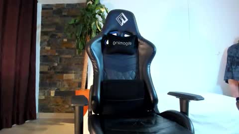 Sam online show from March 1, 10:31 pm