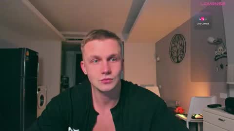 Samuel online show from October 20, 2:59 am