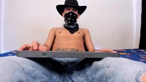   online show from February 12, 1:17 pm