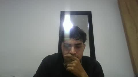 samuel_watkins1 online show from May 26, 7:43 pm