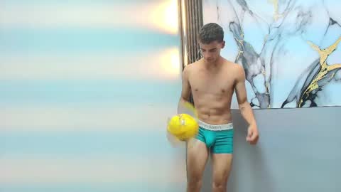 SAMUEL online show from February 18, 12:58 pm