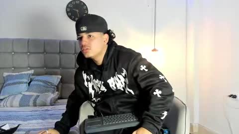 samxx_muscle online show from October 17, 3:49 pm