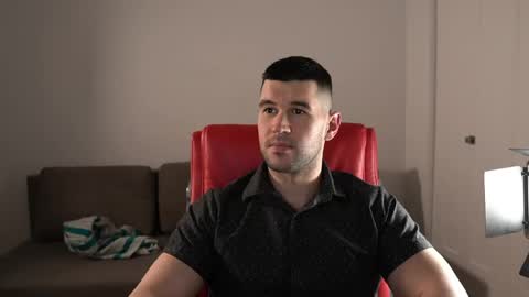 Sandow online show from April 12, 9:49 pm