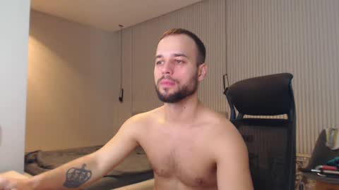 DeAlex online show from March 4, 11:08 am