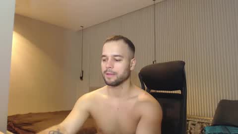 DeAlex online show from February 11, 10:15 am