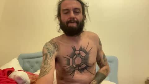 Sandro Andersom online show from October 18, 6:35 pm