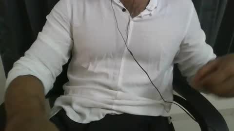 sanjuu online show from October 31, 8:18 am