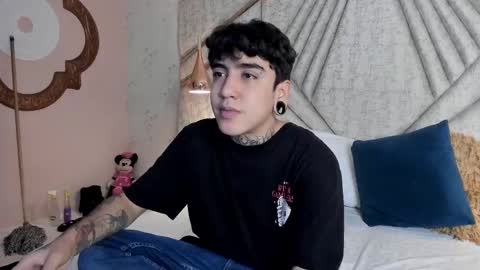 SantiAbader online show from November 12, 12:33 pm