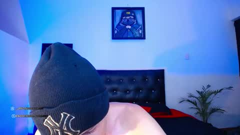 SANTAGO online show from October 24, 10:50 am