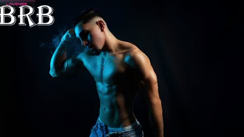 Santiago Seans online show from June 18, 2:00 pm