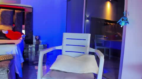 Santiago Seans online show from February 13, 3:18 am