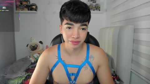 Mr. Santiago online show from April 18, 1:45 pm