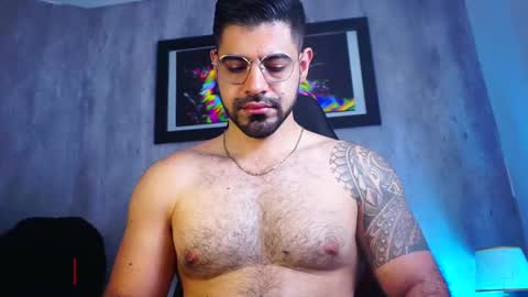 santiago online show from February 19, 8:22 am