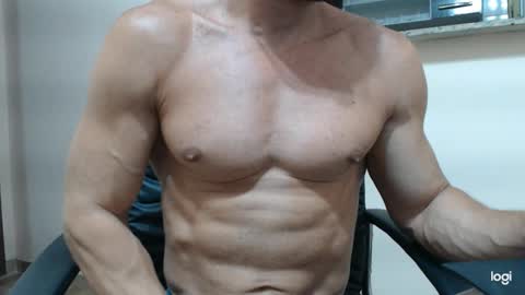 saradorj92 online show from January 8, 5:59 am