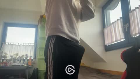 Snapshot of sason97xx chatting on October 31, 8:07 am sason97xx online show from October 31, 8:07 am