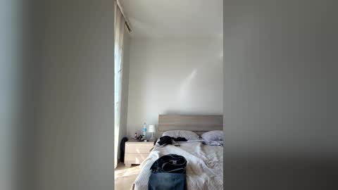 sat_greg online show from April 6, 9:32 am