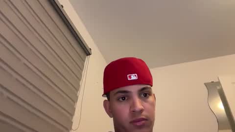 sbouchikh03 online show from February 13, 6:41 am