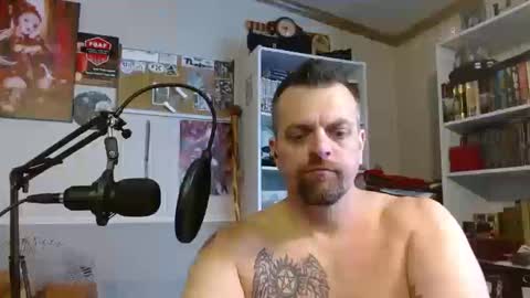 Kent Clark online show from October 19, 5:49 pm