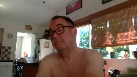 scbiggersballs online show from May 27, 9:28 am