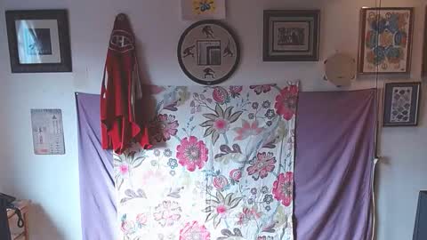 sch00lgirlass online show from November 2, 4:22 pm