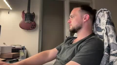 Charlie online show from July 22, 8:56 pm