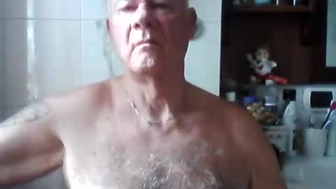 schizzodoro online show from April 18, 3:02 pm