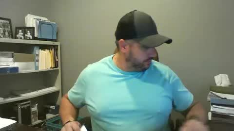 schlu1dm online show from August 7, 11:28 am