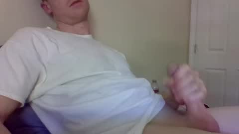 scooter912 online show from October 6, 6:34 pm