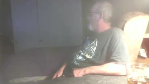 scotsman_62 online show from October 27, 4:26 am