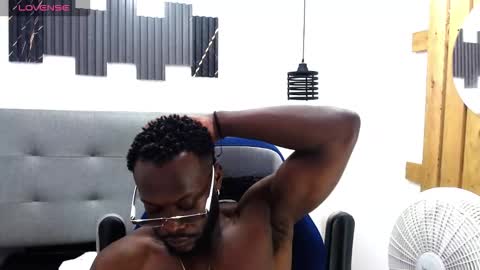 Damar online show from December 18, 9:00 pm