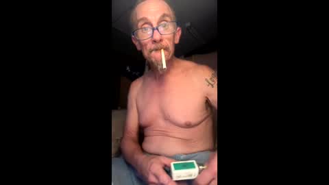 scottieloco online show from June 7, 7:37 am
