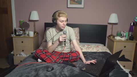 danny online show from January 9, 1:49 pm