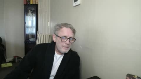 James online show from November 19, 3:01 pm