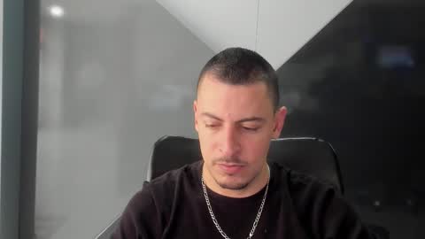 Ricardo online show from March 5, 3:19 pm