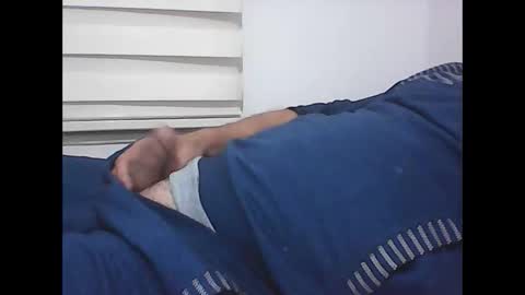 Evren online show from December 5, 9:33 pm