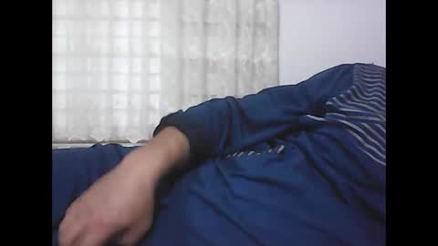 Snapshot of screw2 chatting on December 22, 12:38 pm Evren online show from December 22, 12:38 pm