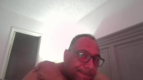 sdblkmale2131 online show from September 18, 4:20 pm