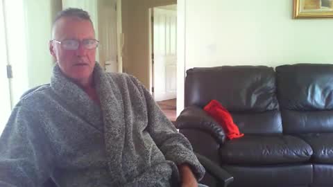 seakrait online show from June 10, 8:38 am