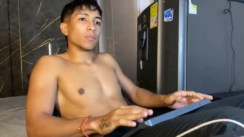 Sean Scoth online show from February 7, 8:10 am