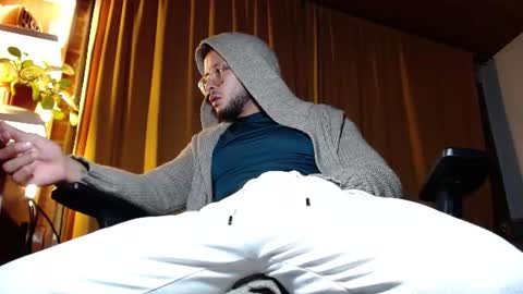 Sebastian online show from June 11, 4:54 am