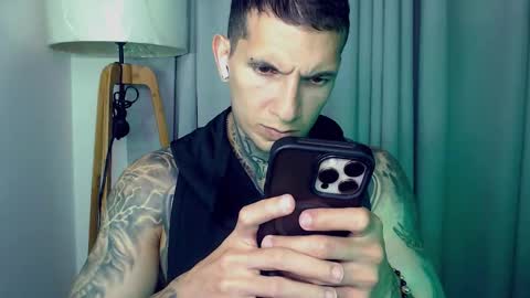 Sebastian online show from November 25, 12:56 am