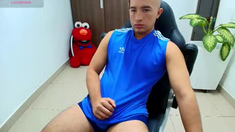 juan  sebastian online show from October 7, 12:53 pm