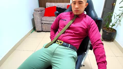 juan  sebastian online show from February 6, 12:05 pm